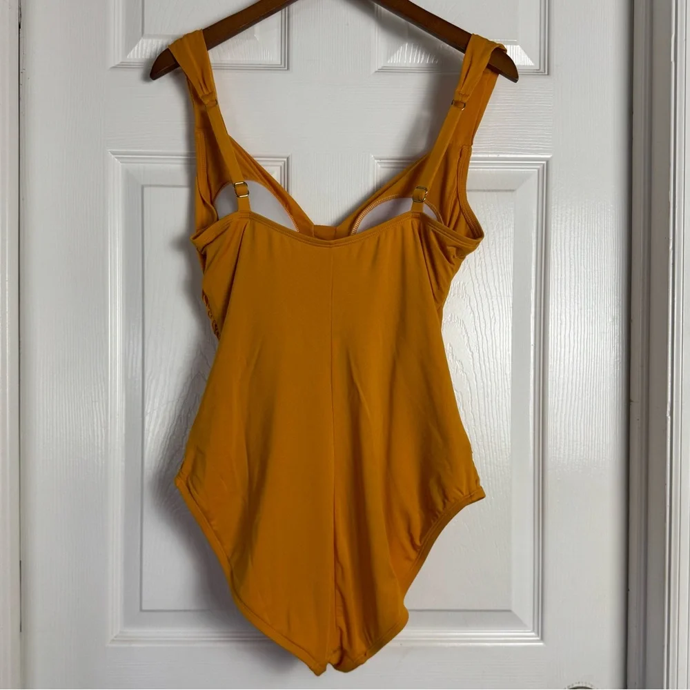 Jantzen Surplice One Piece Swimsuit in Marigold Yellow Size 14 - Picture 5 of 6
